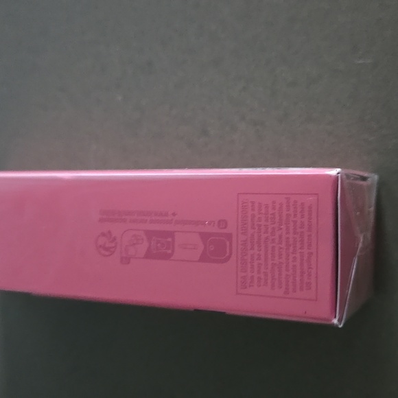 New in box never used VALENTINO Donna Born In Roma INTENSE ☆ Only One Available - Picture 4 of 6